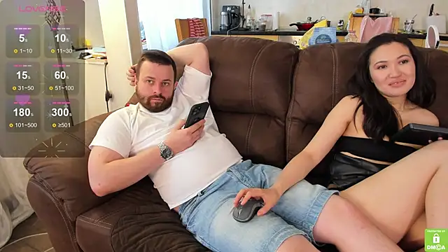 NikkiNSerdron Webcamshow