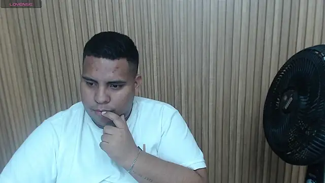 Poolsex_69 webcam show