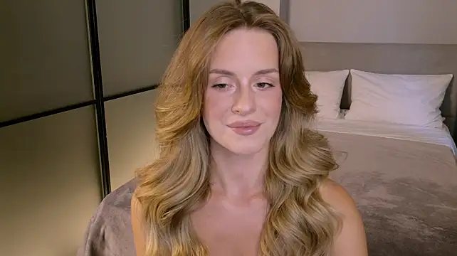 Chat +18 de RozzitaBedberry ao vivo