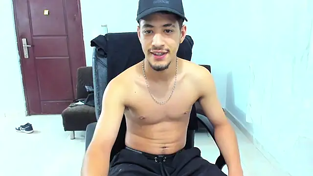 Chandler_ken's Live XXX Chat