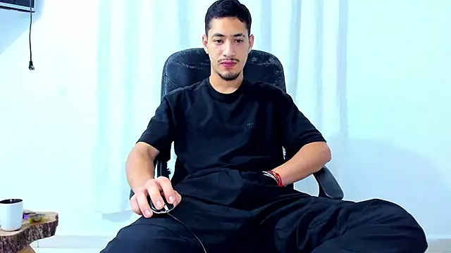 Chandler_ken – Live XXX-chat