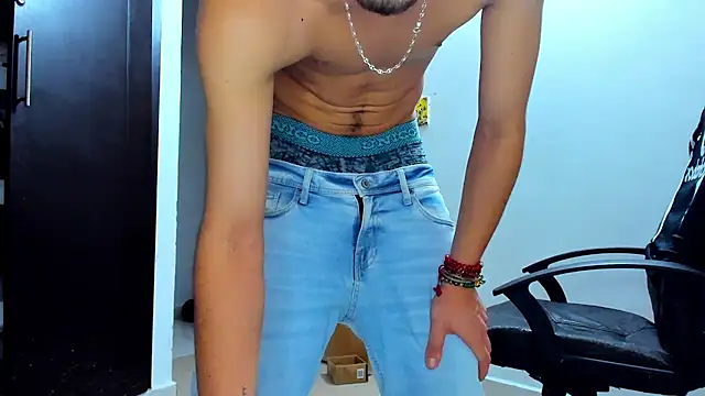 Chandler_ken's Live XXX Chat