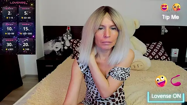 Hanna_Becrett17 Adlı Modelin Canlı XXX Sohbeti