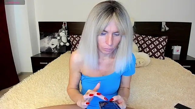 Chatroom XXX en direct de Hanna_Becrett17