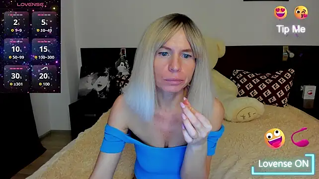 Hanna_Becrett17: онлайн-секс-чат