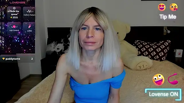 Hanna_Becrett17: απευθείας συνομιλία ΧΧΧ