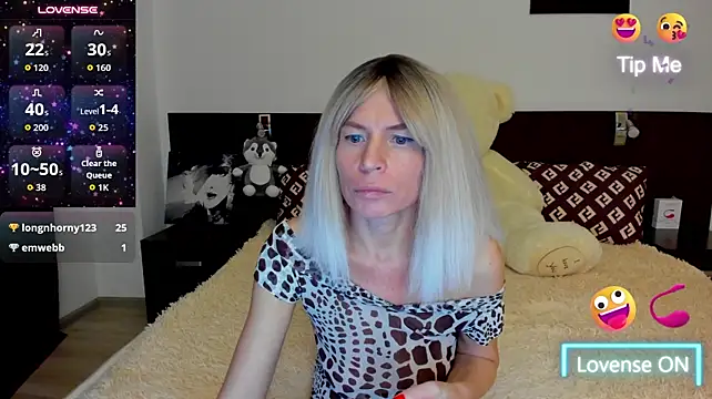 Hanna_Becrett17 Live XXX-Chat