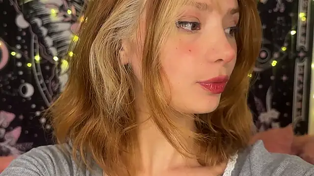 ari_kat Chat XXX live