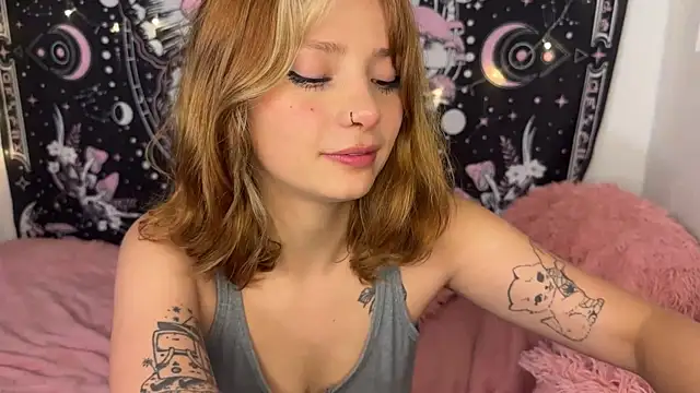 ari_kat's Live XXX Chat