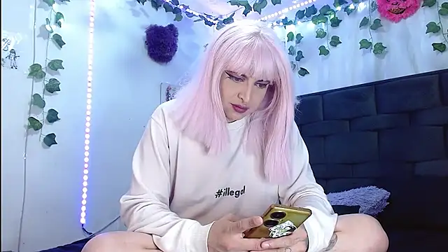 the_lesbian_game Show in webcam