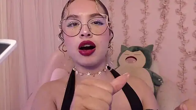 Chat XXX en directo de Haelycute
