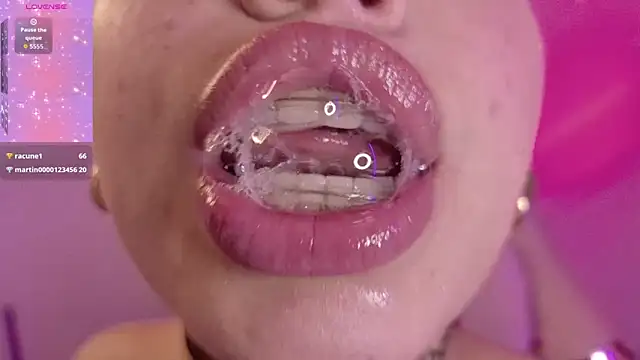 Haelycute Chat XXX live