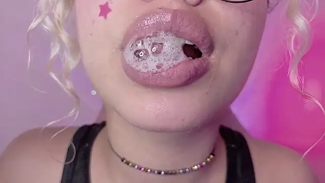 Haelycute Live XXX-Chat