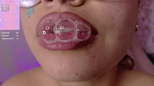 دردشة Haelycute الجنسية المباشرة