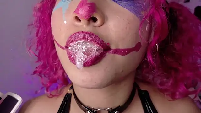 دردشة Haelycute الجنسية المباشرة