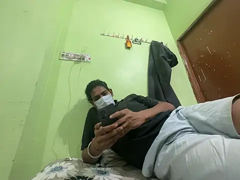 rajasthani__munnd: διαδικτυακό σόου στην κάμερα