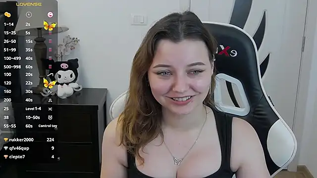 Živý XXX chat pretty_little_thing
