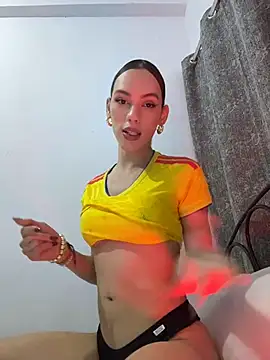 Carlita_cute's Webcam Show