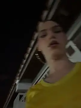 Carlita_cute webkamerás műsora