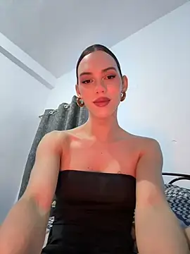 Pokazy przed kamerką – Carlita_cute