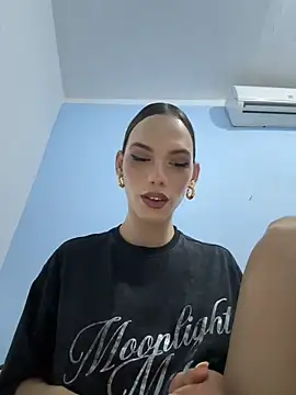 Show de Carlita_cute na webcam