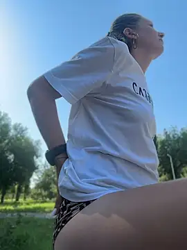 Chat XXX en directo de Crazy-Rosa
