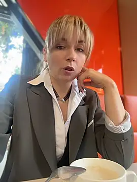 Chat XXX en directo de Crazy-Rosa