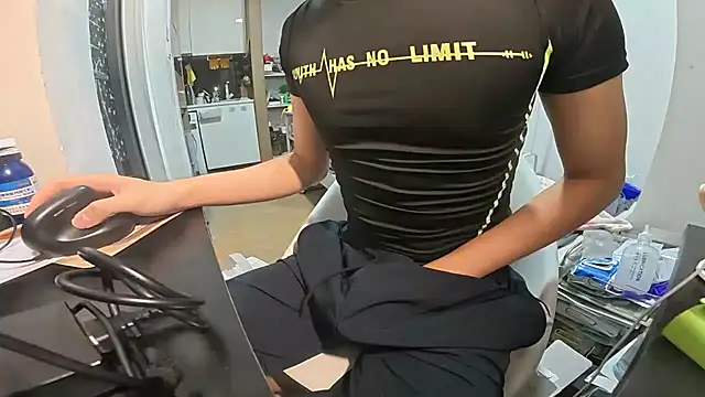 YunheLEE Show Webcam