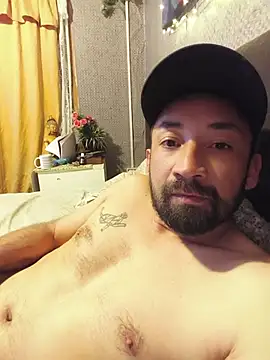 Tristan40@xh webcam show