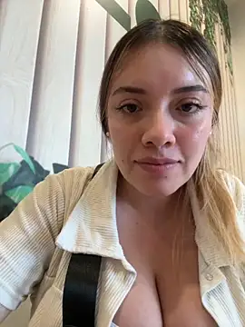 valery_mora – Live XXX-chat