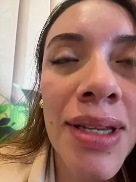 XXX chat uživo modela valery_mora