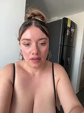 Chat +18 de valery_mora ao vivo