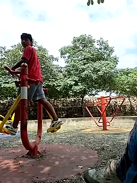 _Ottis_ 网络视讯表演