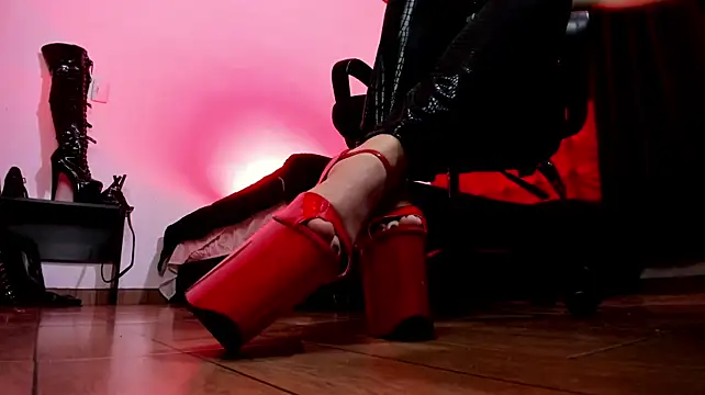 MistressVenena Live XXX-Chat