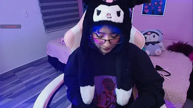 Miwa_violet – webcam-show