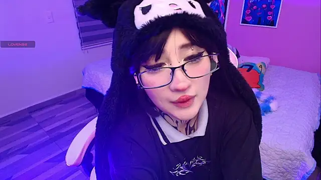Miwa_violet Pertunjukan Webcam