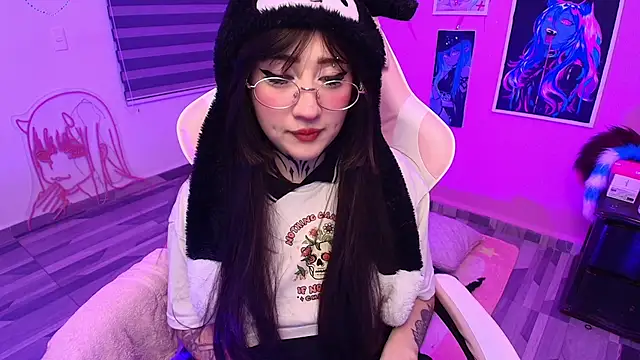 Chatroom XXX en direct de Miwa_violet