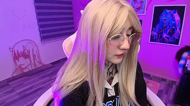 Miwa_violet's Live XXX Chat