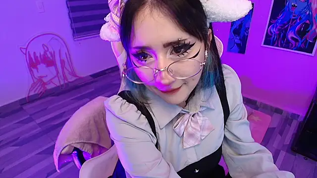 Chat +18 de Miwa_violet ao vivo