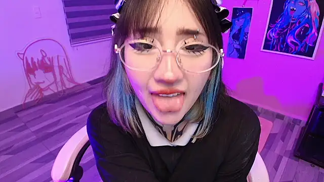 Miwa_violet 라이브 XXX 채팅