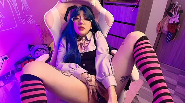 Miwa_violet's Live XXX Chat