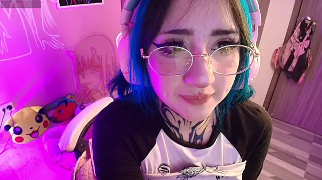 Miwa_violet Adlı Modelin Web Kamerası Şovu