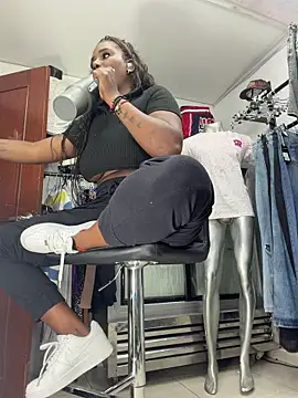 Show de MAREIA_25 na webcam
