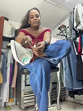 MAREIA_25 webcam show