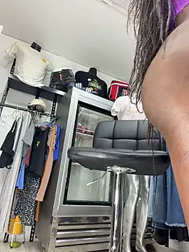 MAREIA_25's Webcam Show