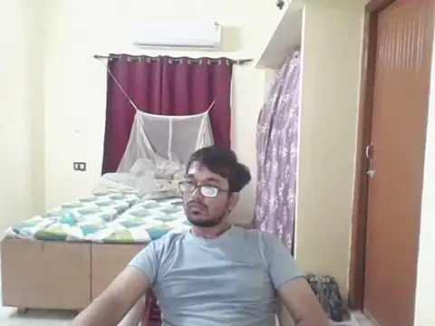 THE_NAKED_BOY: вебкам-шоу