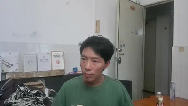 xhqdsのウェブカメラショー