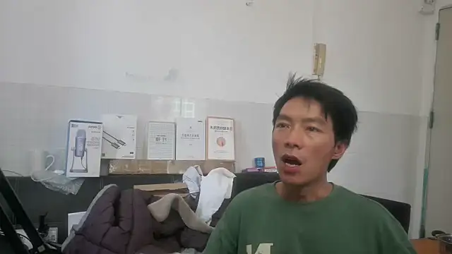 xhqdsのウェブカメラショー