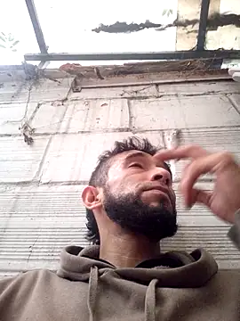 weedmanhot28 Show in webcam