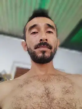 weedmanhot28: διαδικτυακό σόου στην κάμερα